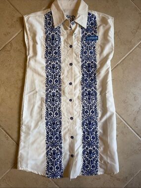 Magellan Sleeveless White Button-Up with Navy Embroidery